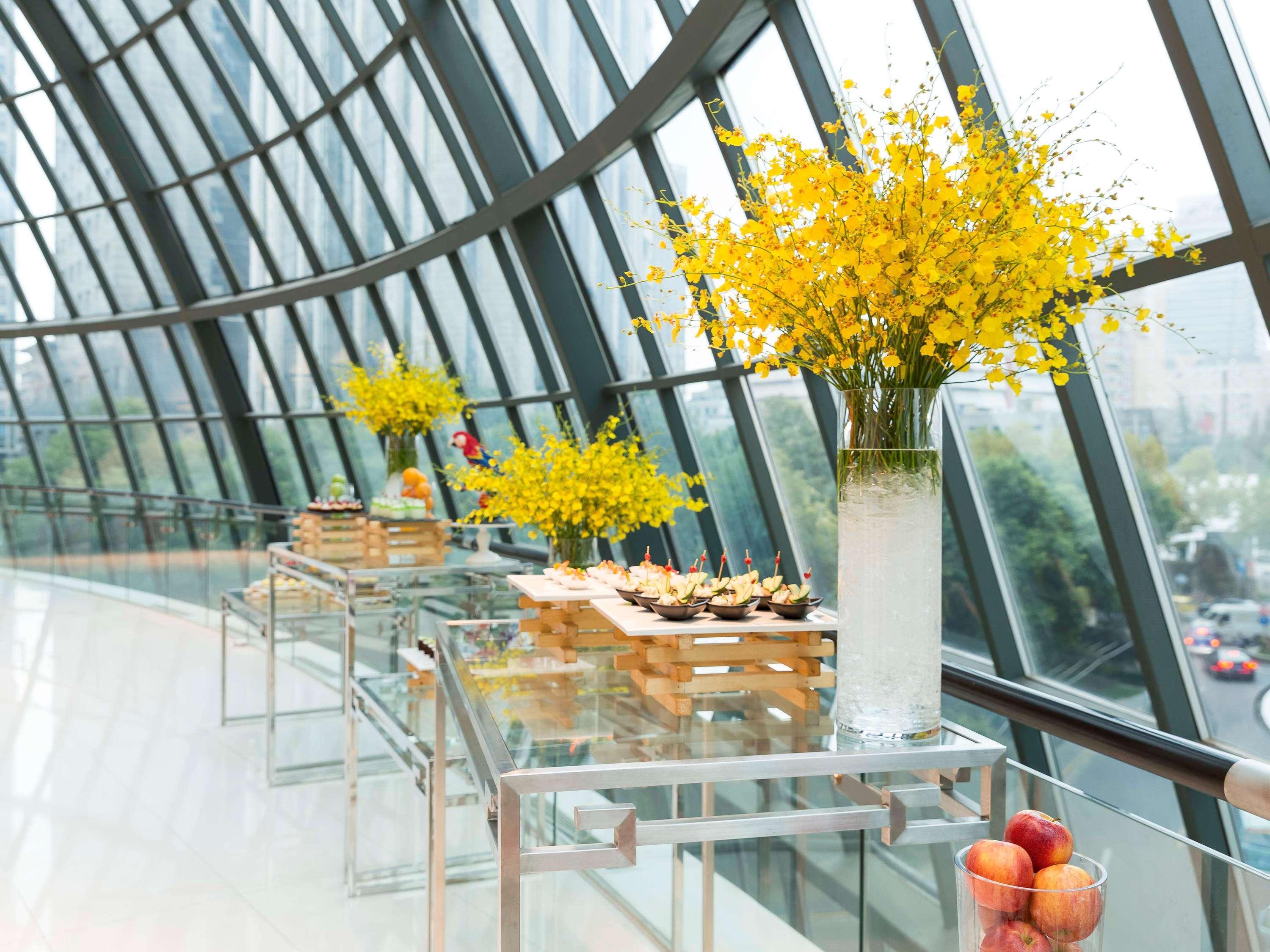 Grand Mercure Shanghai Hongqiao Hotel Exterior photo